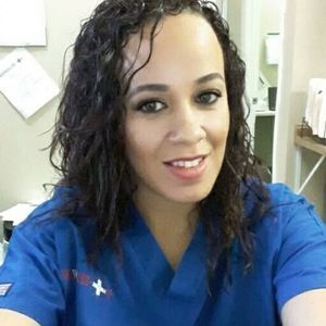 Meet your Posher, Iris